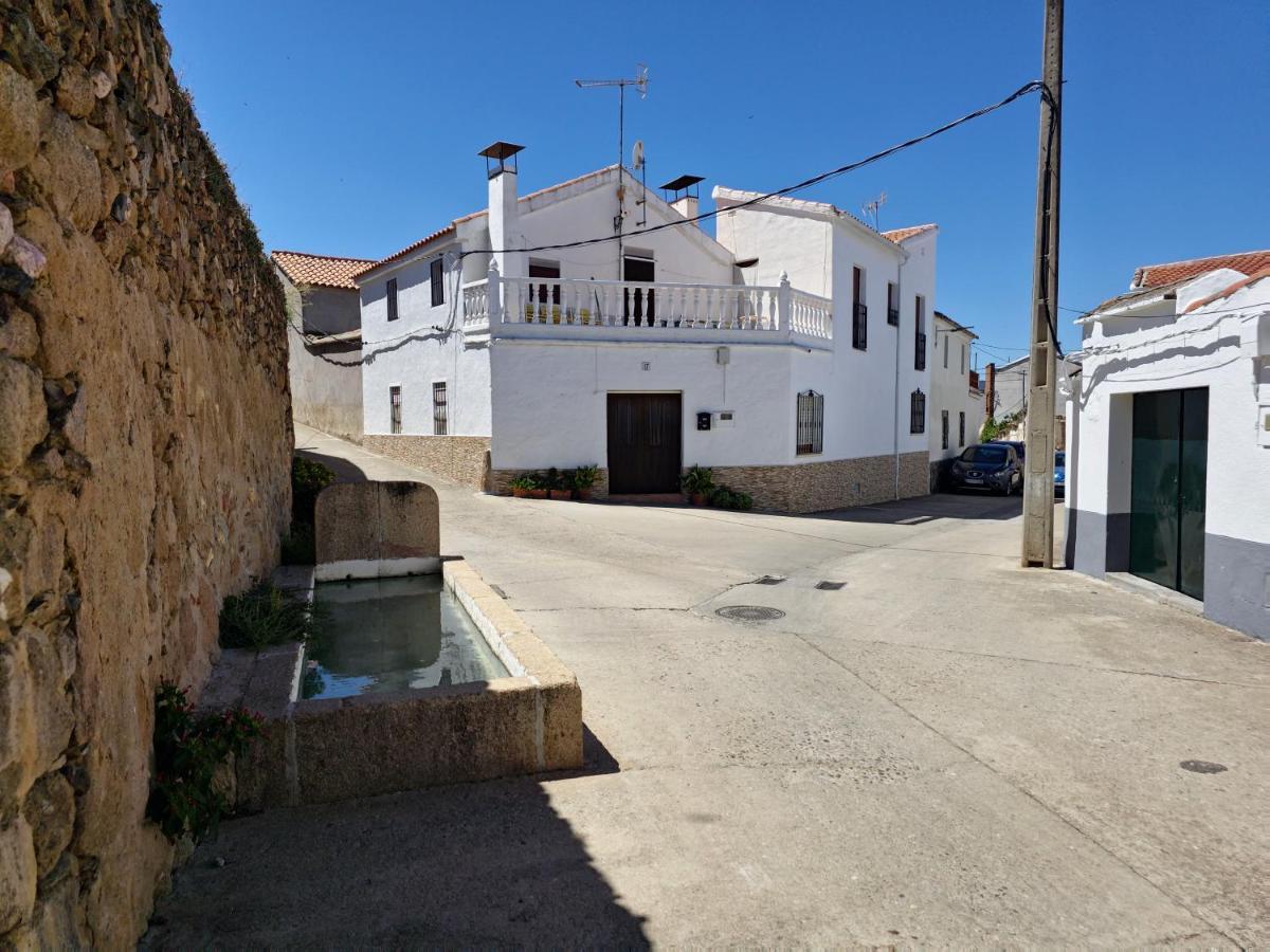 Apartamentos Rurales Tinguaton Aldeanueva de Barbarroya Kültér fotó